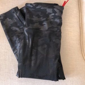 Spanx CAMO print faux leather leggings